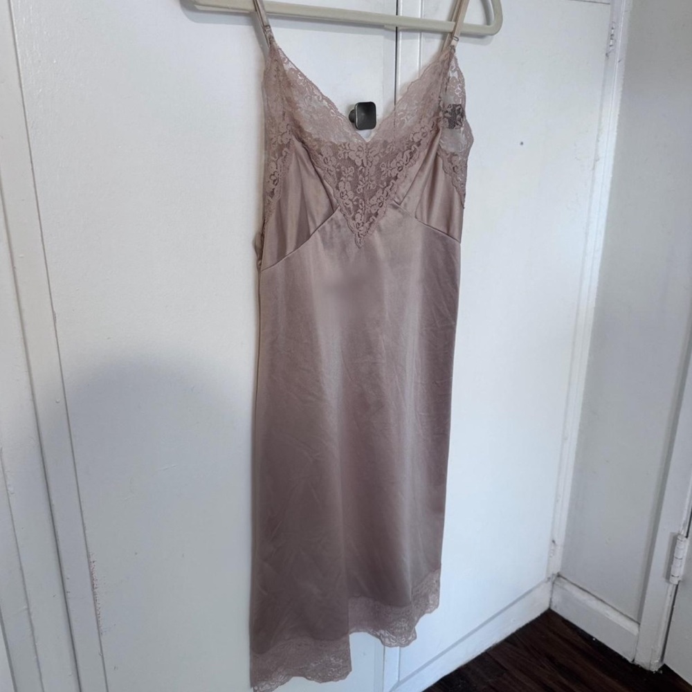 Vintage Beige Dress with Lace Detail
